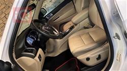 جیپ گراند شیرۆکی